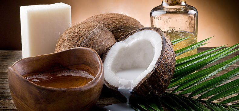 Advantages of Coconut Oil on Skin and Hair